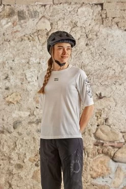 Maloja KarkogelM. - Freeride-Shirt SO23 7 Maloja KarkogelM. - Freeride-Shirt SO23 -Kleidung Aktionen Geschäft 35144